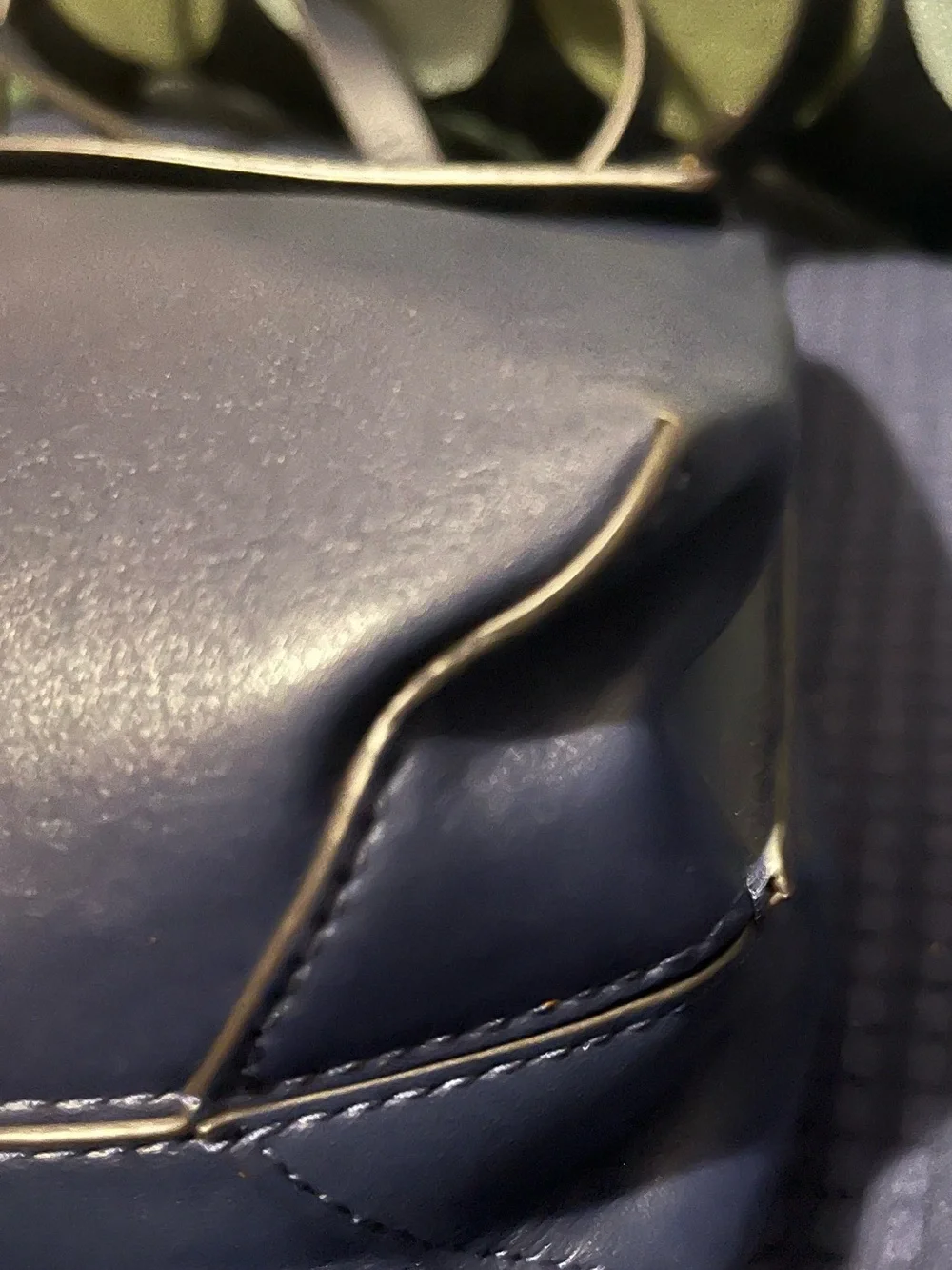 Tory Burch Navy Leather Structured Top-Handle Purse.